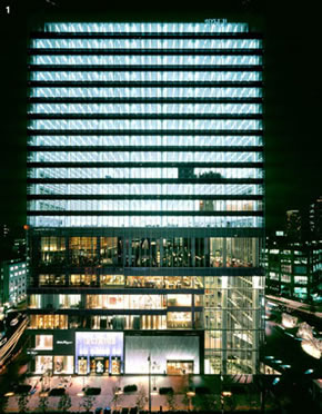 建築の透明化：case2：第二吉本ビルディング - AGC Glass Plaza