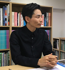 【写真】黒川智之氏 