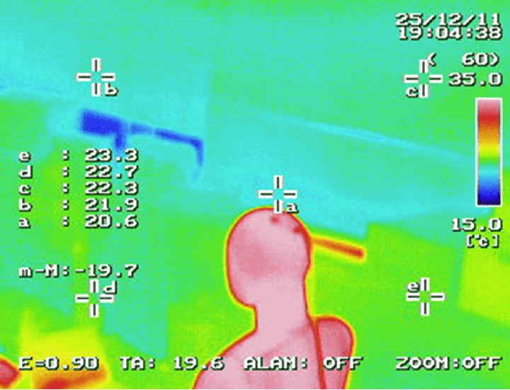 窓改修未実施画像