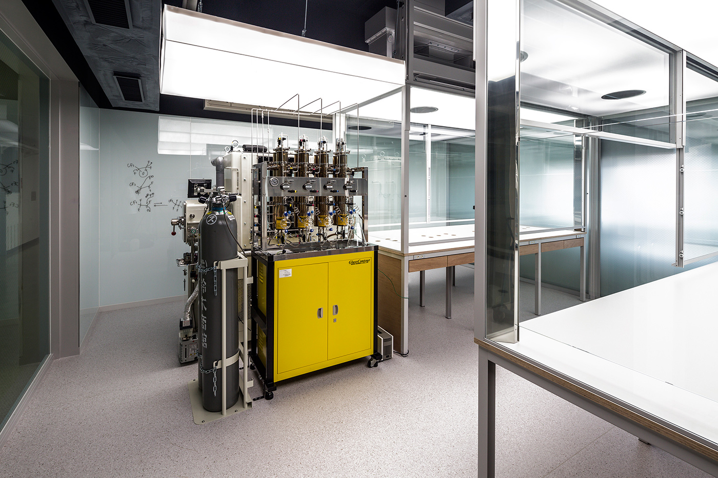 東京大学本郷キャンパス工学部5号館・研究実験室